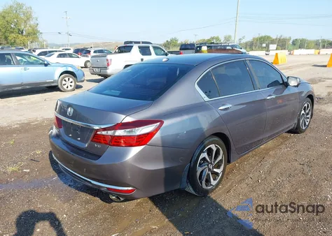 2016 Honda Accord Ex-L V-6 z USA, uszkodzony, nr VIN 1HGCR3F09GA002038